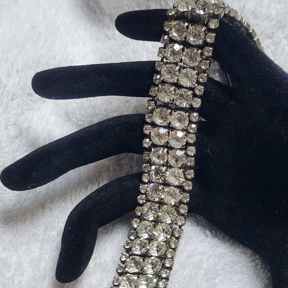 Vintage Four Row Clear Rhinestone Silver Tone Bracelet Formal Bridal Statement - Picture 5 of 13